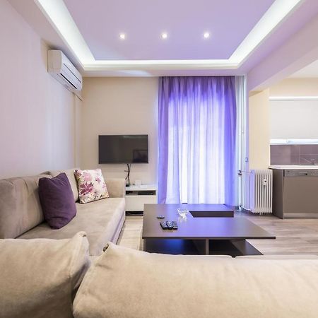 An Impressive 2 Bdr Apt In Glyfada Athens Exterior photo